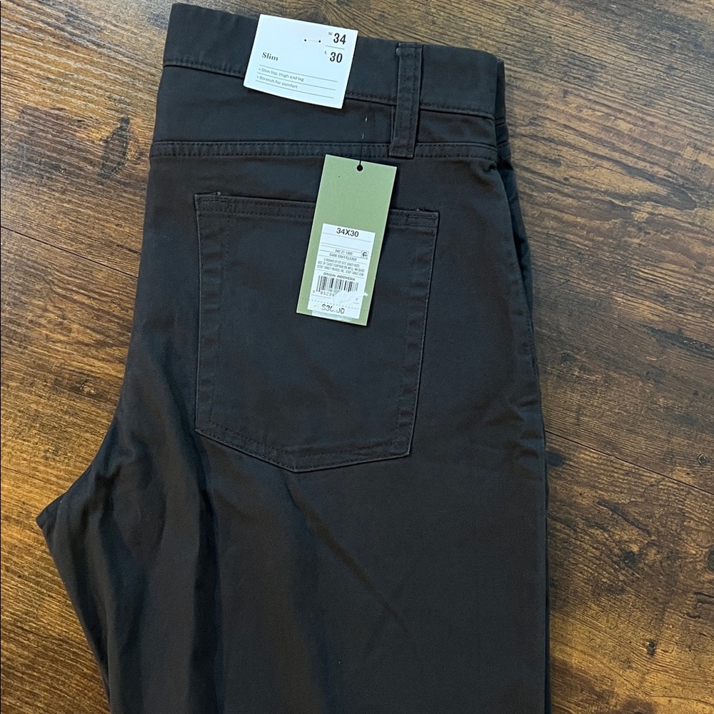 Men’s Goodfellow & Co jeans 

Size 34x30 

Dark grey 

New with tags